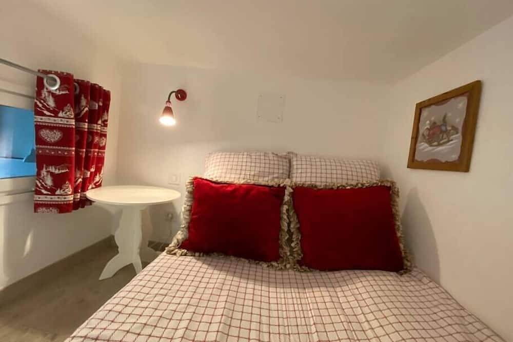 Ganze Wohnung, Ground floor - Hauseman Building near Thermes in Luchon-Superbagnères, Bagnères-de-Luchon
