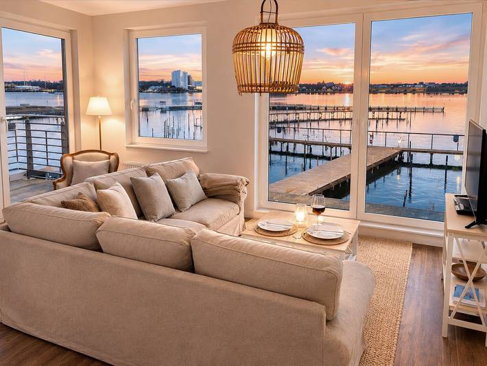 Ferienwohnung für 2 Personen, mit Sauna und Seeblick sowie Balkon - 1