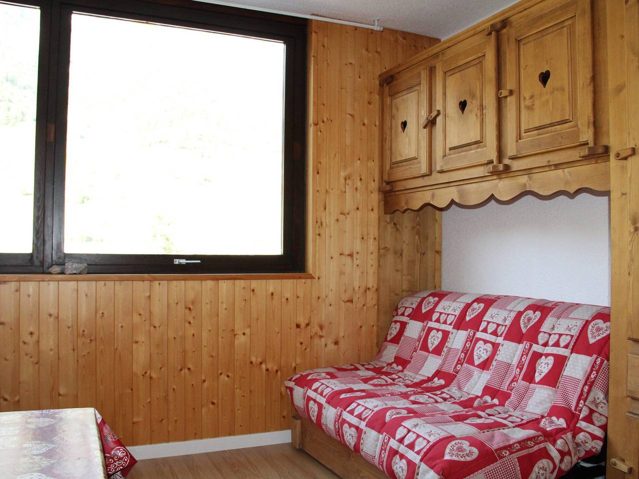 Estudio entero, Estudio acogedor para 2/3 personas, a pie de pistas con Tv y casillero para esquís in Lanslevillard, Región de Saint-Jean-de-Maurienne