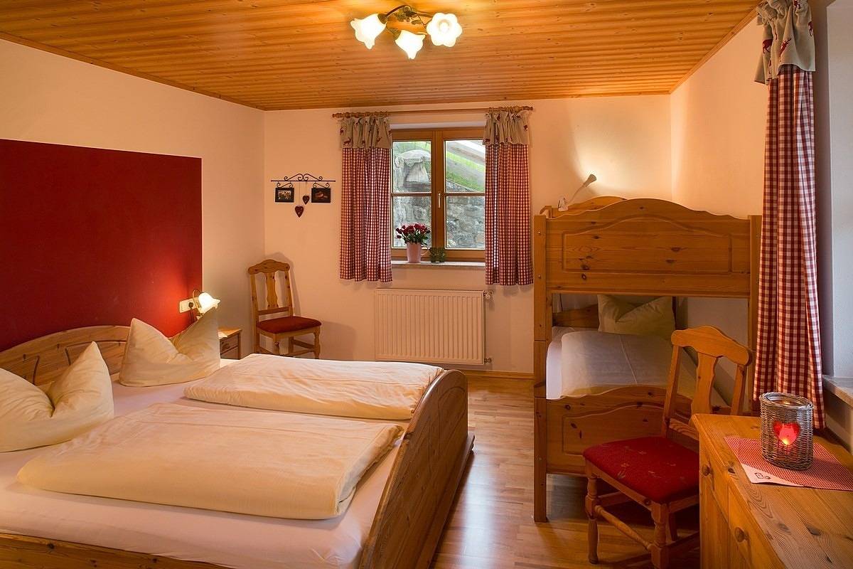 Apartamento vacacional entero, Ferienwohnung Alpenblick ****, Hof Alpenseeblick, Nesselwang/Attlesee/Allgäu in Nesselwang, Suabia (Baviera)
