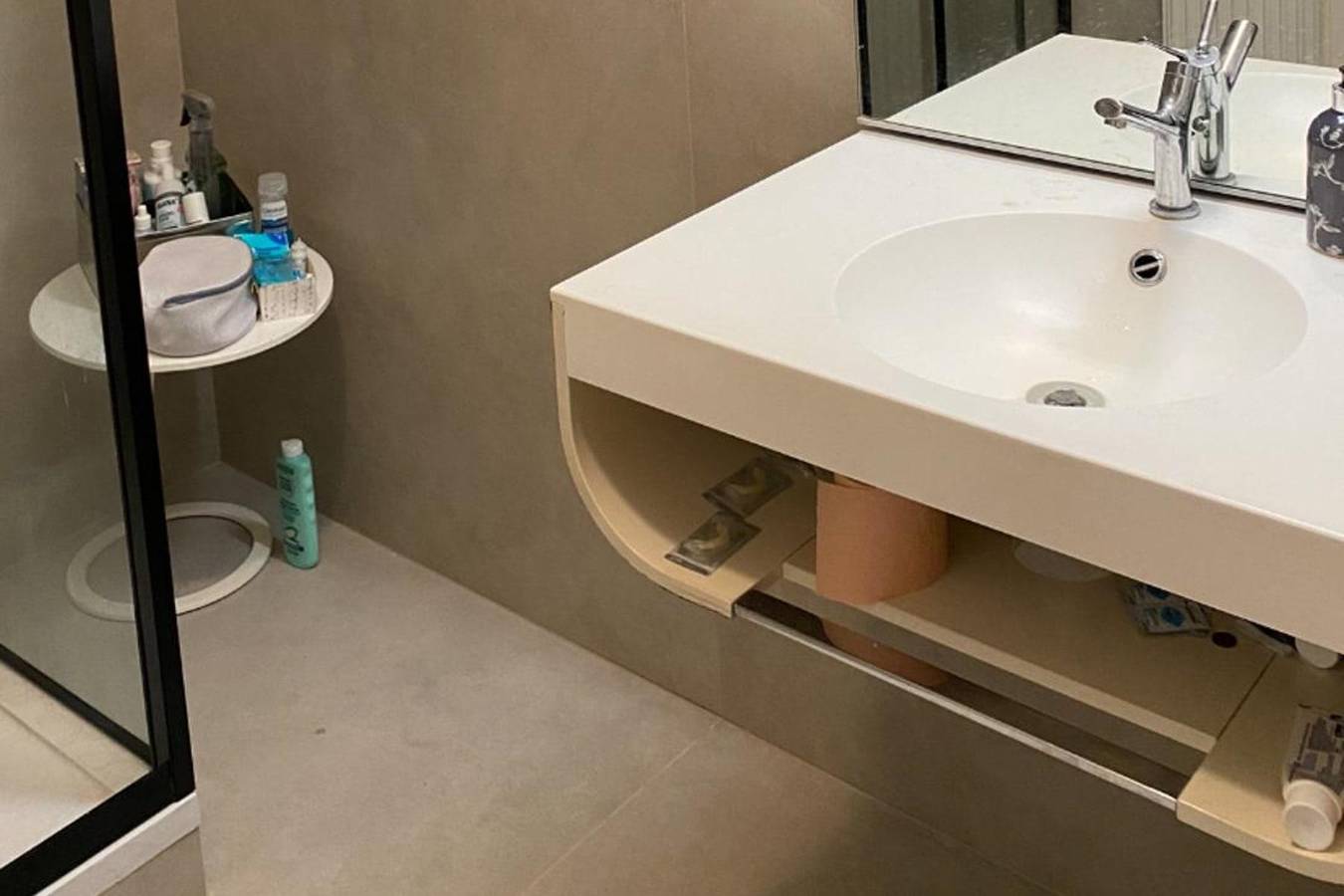 Ganze Ferienwohnung, Ferienwohnung für 6 Personen mit Balkon in Wien, Donau Niederösterreich