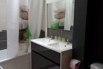 Gîte pour 11 personnes, avec jacuzzi à Tilhouse