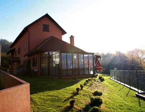 Casa de huéspuedes para 3 personas, con Jacuzzi y Terraza además de Jardín y Sauna en Cedeira