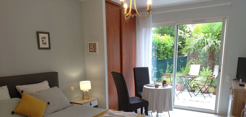 Location de vacances pour 2 personnes, avec jardin dans le Tarn - 2