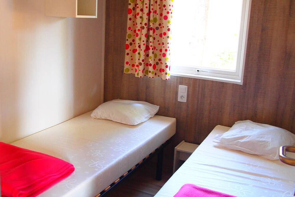 Comfort** hazelnut F (4 places) in Vieux-Boucau-les-Bains, Côte d’Argent