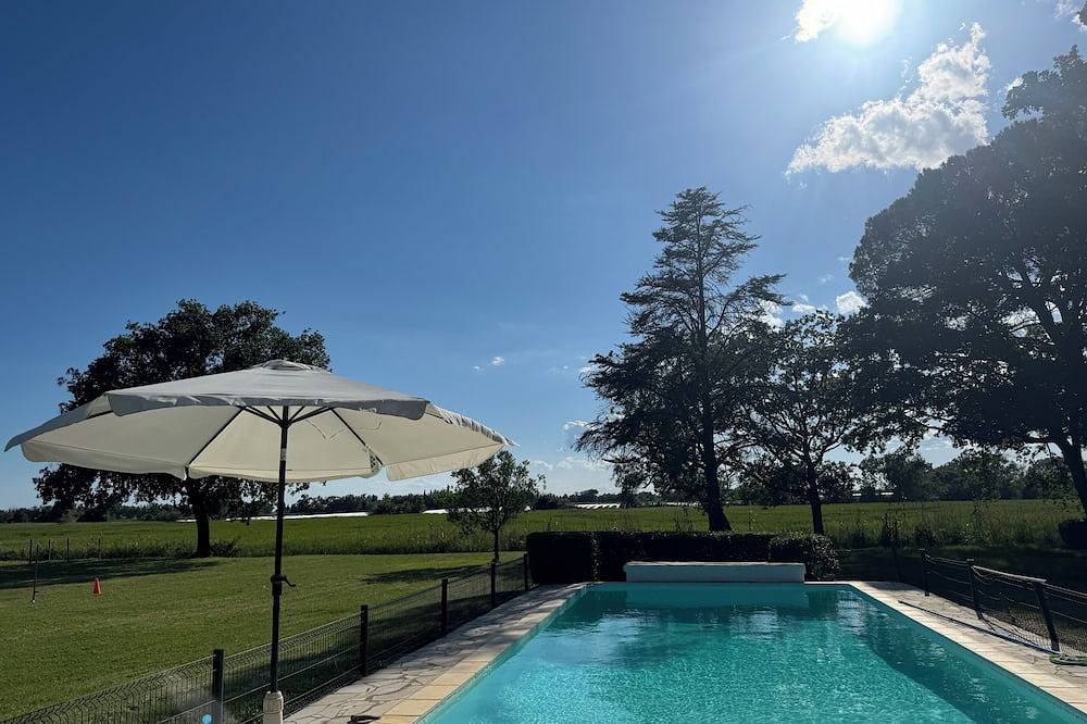 Vacation rental 20 minutes from the sea between Nîmes and Montpellier in Saint-Nazaire-de-Pézan, Mittelmeerküste (Frankreich)