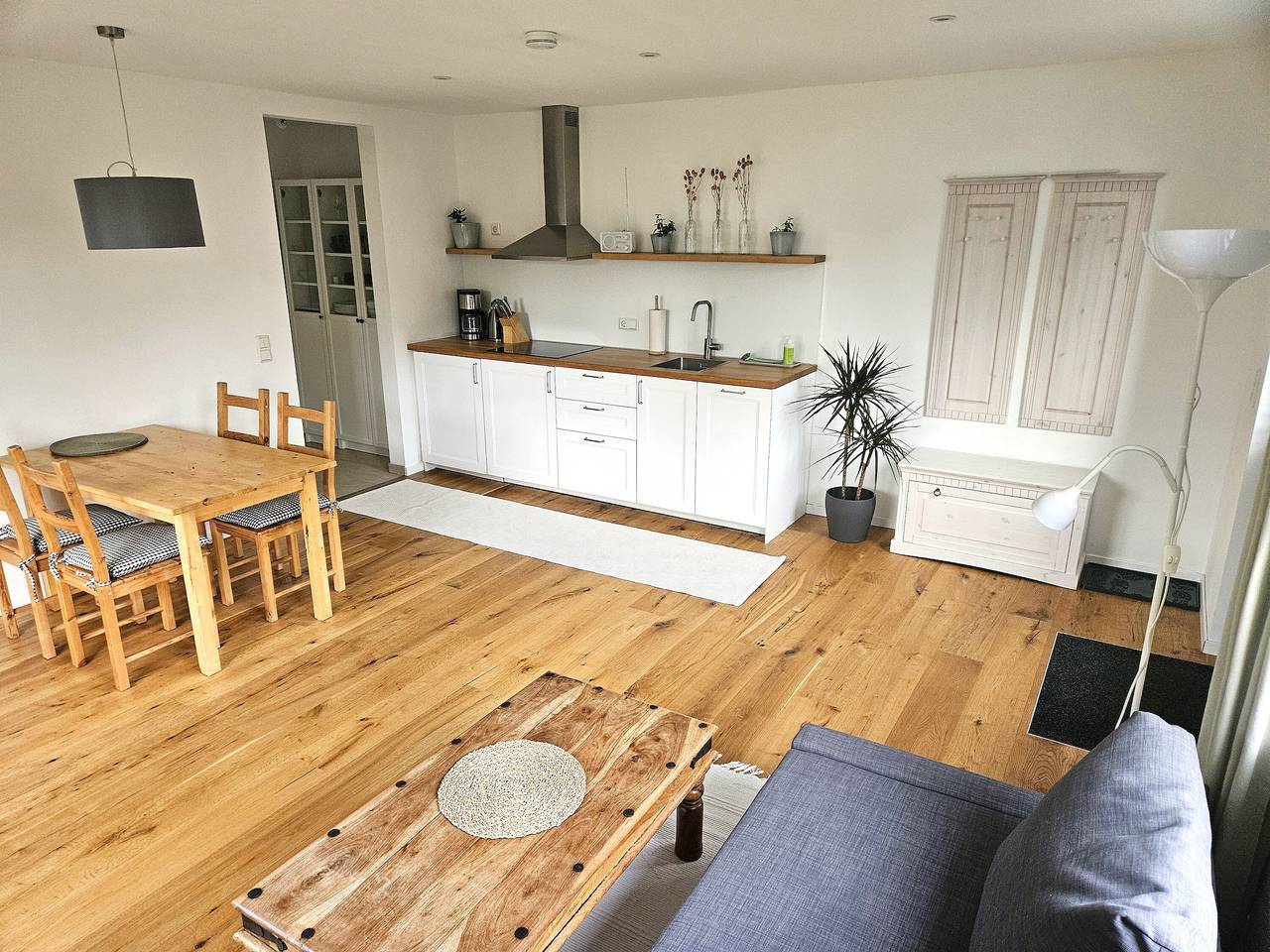 Ganze Wohnung, Apartment 'Eva-Maria' mit privater Terrasse und Garten  in Radolfzell am Bodensee, Landkreis Konstanz