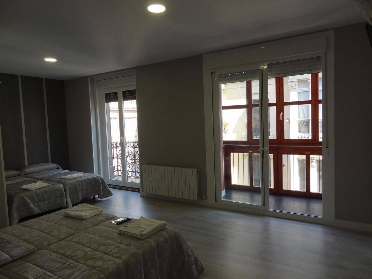 Pensión La Bilbaina - Albergue Logroño in Logroño, La Rioja Province