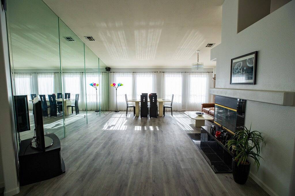 Erstaunlich verbessertes Haus mit riesigem Pool in North Las Vegas, Nevada