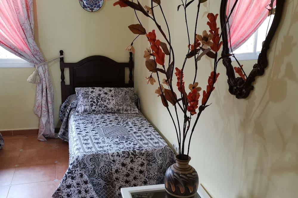 Landelijk Huis Met Zwembad, Chalet Giralda. in Pizarra, Málaga Provincie