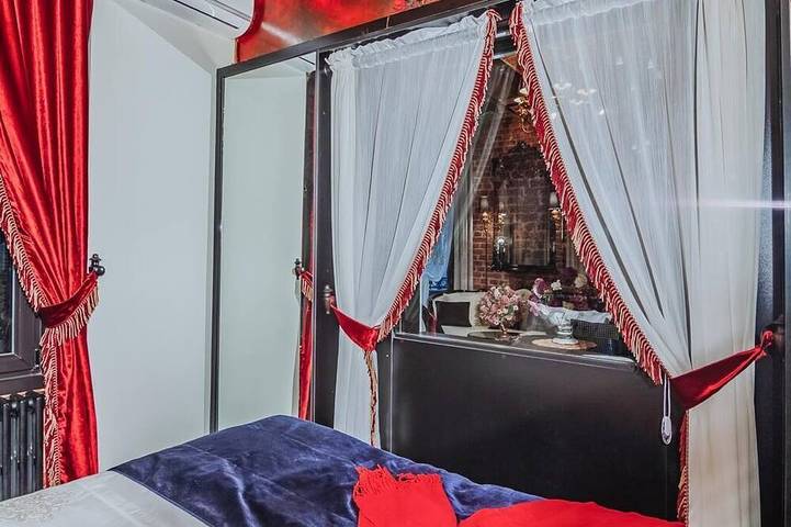 Ganze Wohnung, Allegorie von Cihangir 2B in Beyoğlu, Istanbul