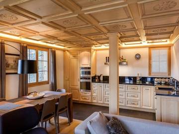 Location De Vacances pour 7 Personnes dans Saanenmöser, Saanen, Photo 1