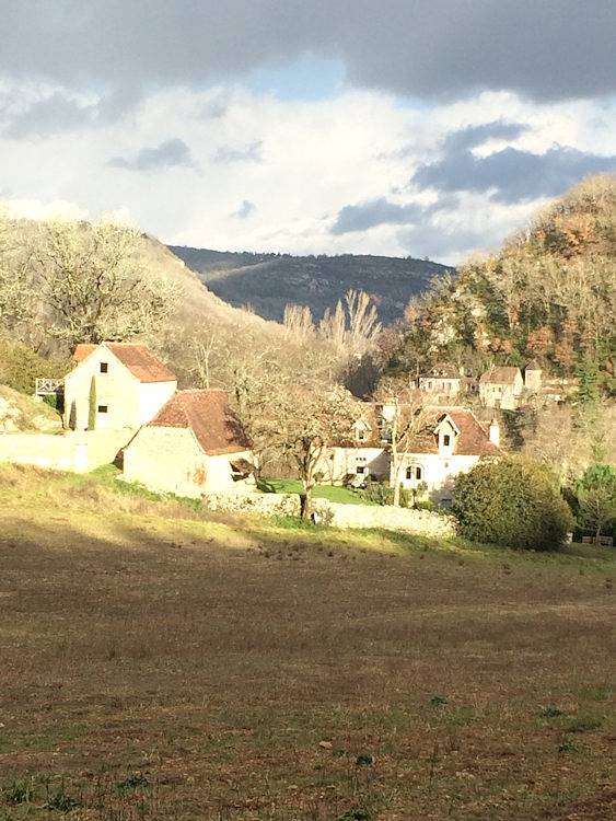 Le Mas de Laval - Chambre Côté Lot in Saint-Cirq-Lapopie, Massif central