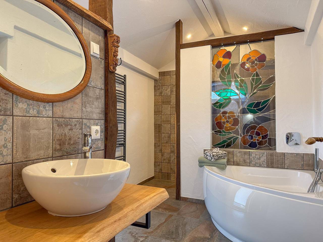 Gemütliche Wohnung, zentrale Lage in der Eifel in Roes, Cochem-Zell