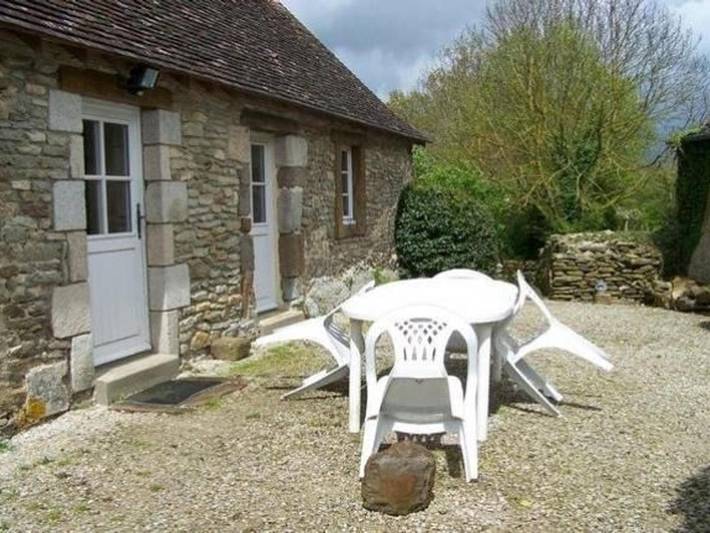 Location de vacances pour 6 personnes, avec terrasse à Moulins-le-Carbonnel - 3