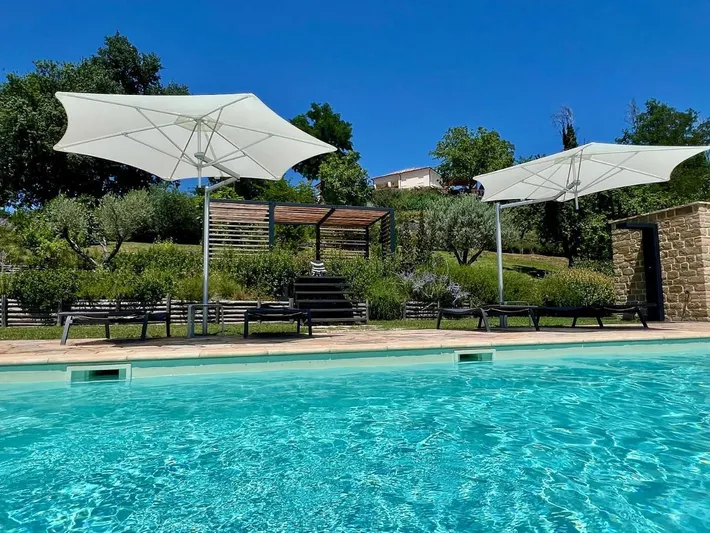 Apartamento de vacaciones para 2 personas, con vistas además de jardín y piscina - 1