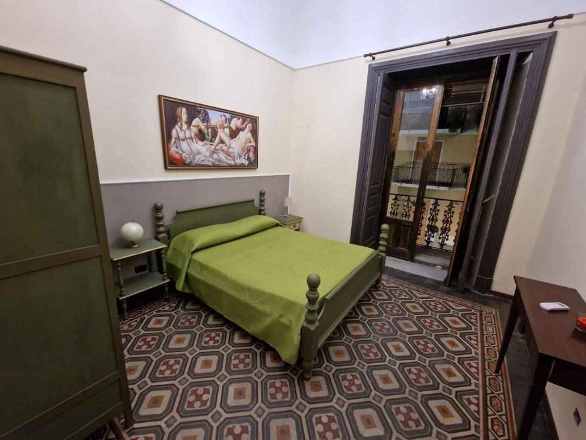 Standard Double Room in Belpasso, Etna