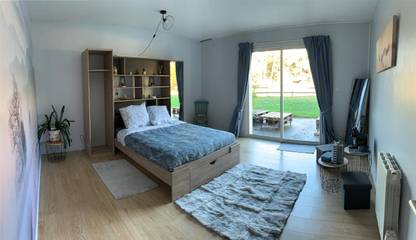 Cottage pour 2 personnes, avec vue et jardin à Durtal