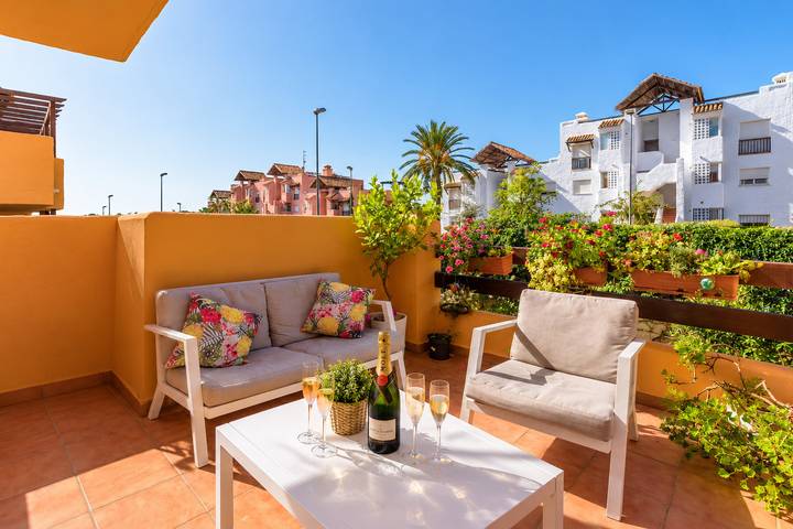Ganze Wohnung, Casares del Sol 2479 Golf & Beach in Casares del Sol, Casares