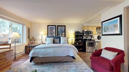 Chalet for 4 Guests in Vail Ski Resort, Vail, Picture 4