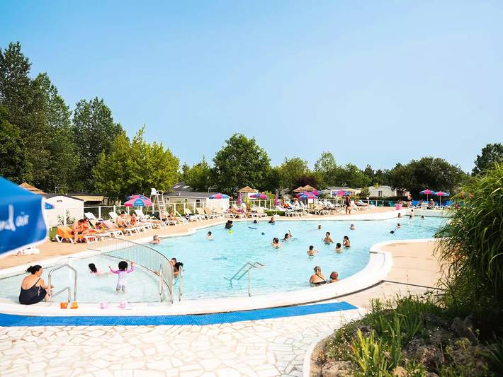 Mobil home pour 6 personnes, avec piscine et terrasse à Onzain - 3