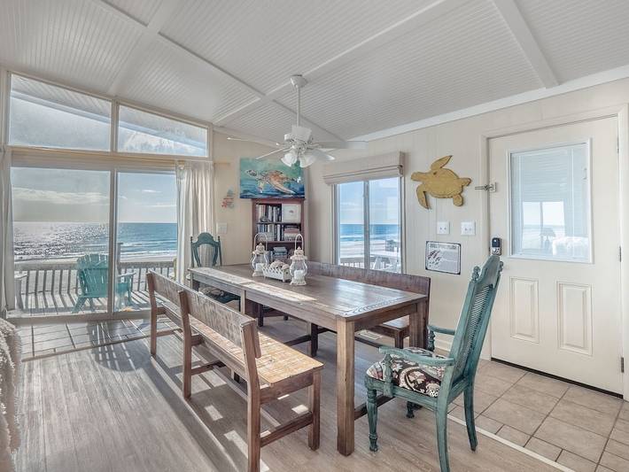 Vacation rental for 8 people, with terrace in Topsail Island