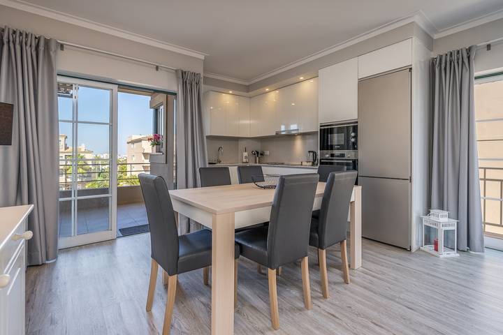 Appartamento intero, T1 Plaza Resort Condominio con Piscina in Alvor, Distretto di Faro
