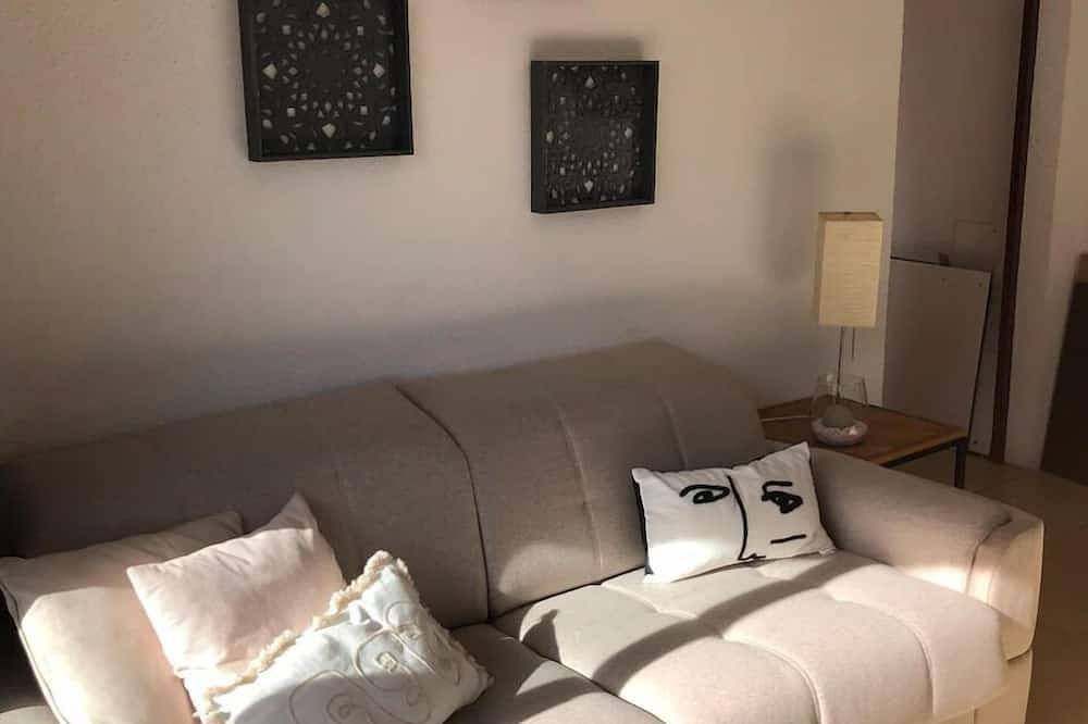 Appartement entier, Trés bel appartement de standing sur l Ile des Loisirs 5mn à pied de la plage in Cap d'Agde, Agde