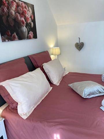 Double Room with Private Bathroom in Lanvollon, Côte de Goëlo