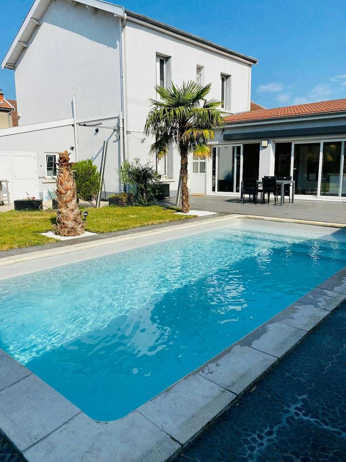 Casa de vacaciones para 9 personas, con jardín y piscina - 1
