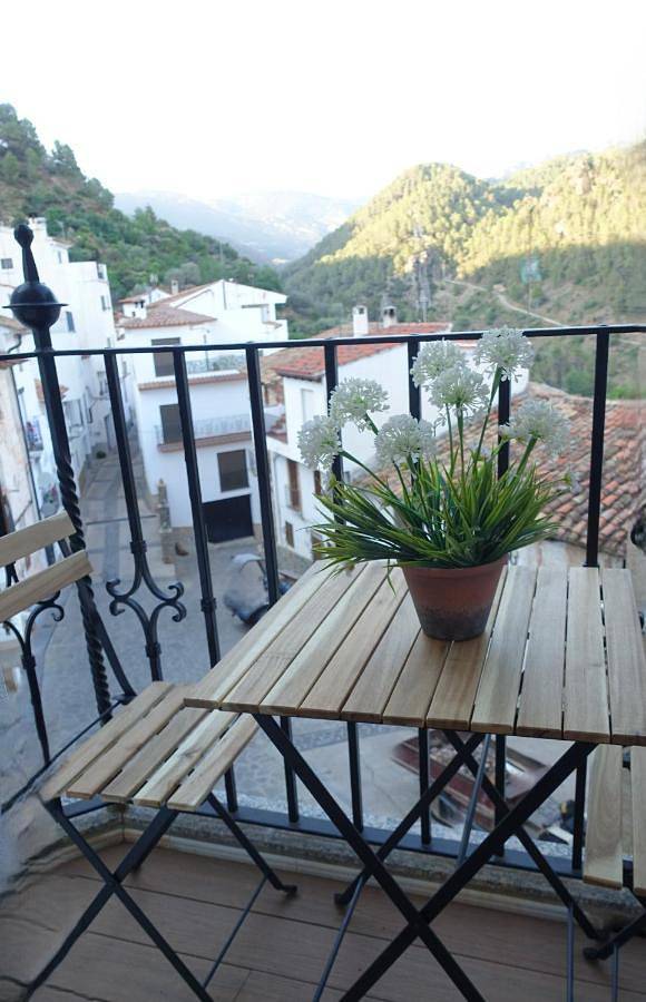 Apartamento de vacaciones para 3 personas, con vistas además de balcón y piscina - 1