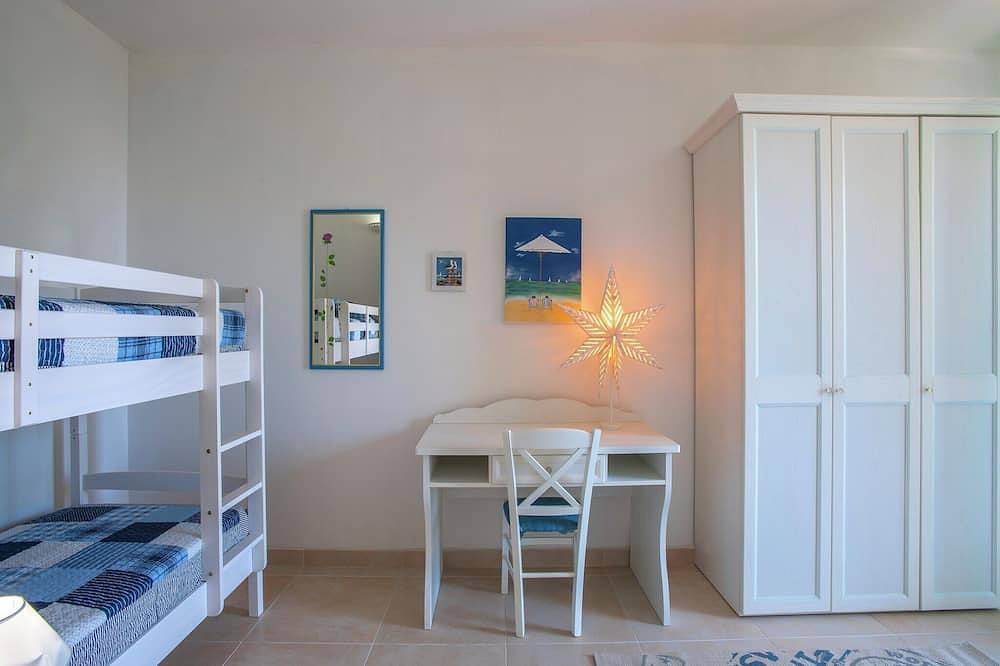 Geheel appartement, Vakantiehuis vlakbij Urbino & Stranden in Tavullia, Pesaro-Urbino