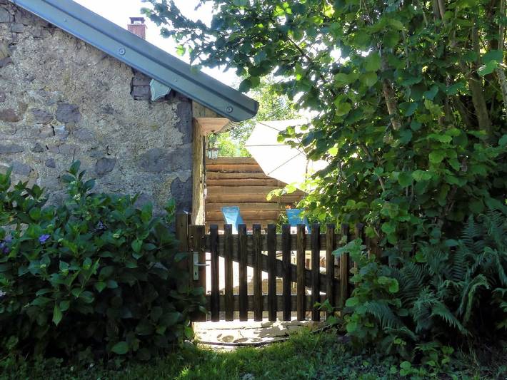 Gîte pour 4 personnes, avec jardin à Saint-Bresson - 3