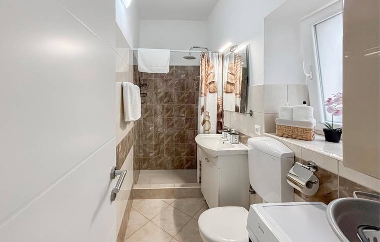 Ganze Ferienwohnung, Gemütliche Ferienwohnung in Opuzen mit WLAN, Küche und nur 300 m vom Fluss entfernt in Dubrovnik-Neretva