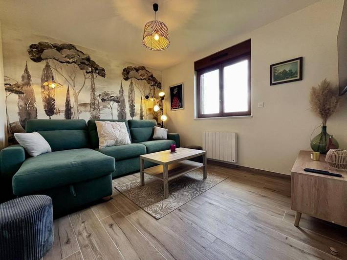 Location de vacances pour 8 personnes, avec Terrasse ainsi que Jardin et Vue dans Piencourt