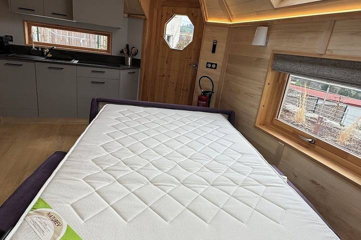 Gîte pour 4 personnes, avec jardin ainsi que jacuzzi et terrasse à Soultzeren - 2