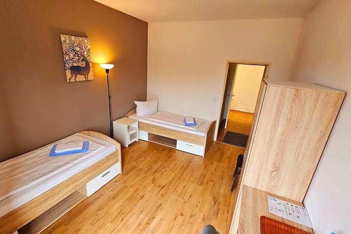 Ferienwohnung für 2 Personen, mit Terrasse und Garten sowie Sauna in Oberschleißheim