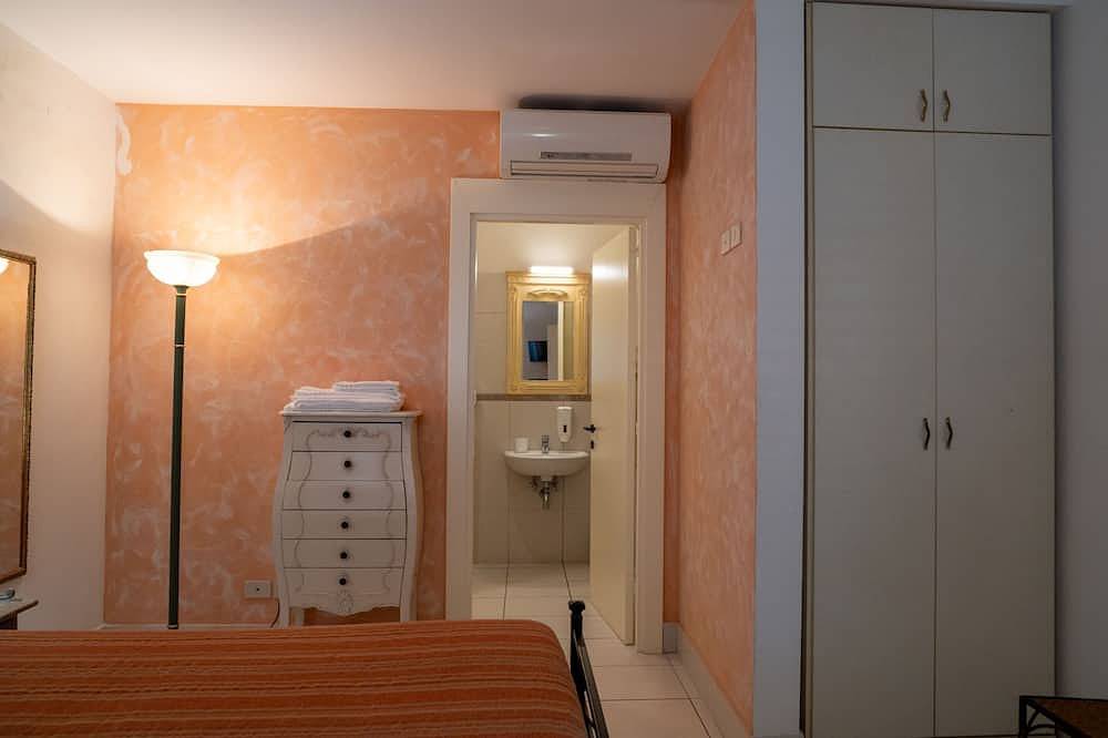 Appartamento intero, Appartamento Orange in Ortona (Italia), Ortona (comune)