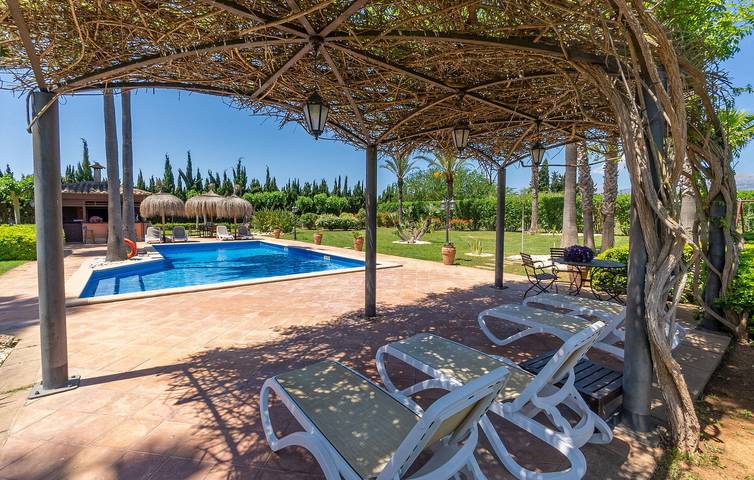 Modernes Apartment mit Pool & Terrasse, 2km nach Jornets in Inca, Mallorca Inselmitte