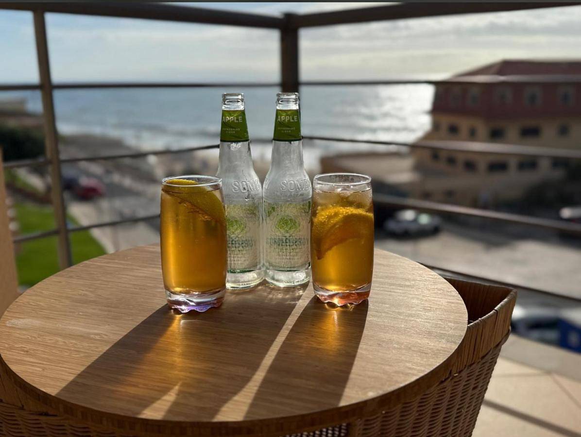 Apartamento inteiro, Apartment with Sea View in Praia da Areia Branca, Lourinhã