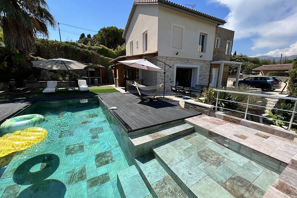 Villa Familiale Proche de la mer Dans un Charmant Village in La Colle-sur-Loup, Cannes und Umgebung