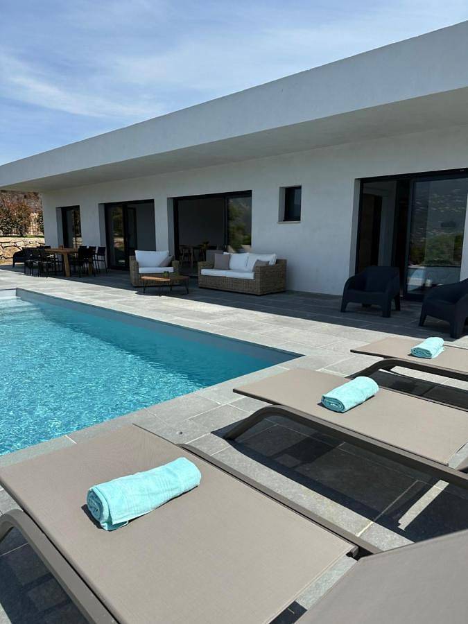 Villa pour 8 personnes, avec jardin ainsi que vue et piscine à Propriano - 3