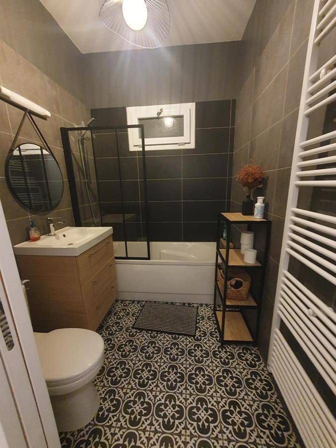 Location de vacances pour 4 personnes, avec jardin ainsi que vue et terrasse à Noisy-le-Grand - 3