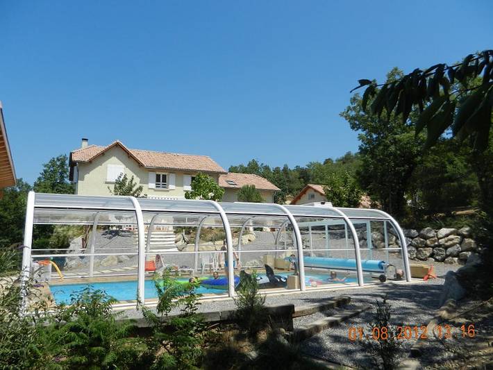 Gîte pour 6 personnes, avec jacuzzi et piscine ainsi que terrasse et jardin dans Hautes-Alpe - 3