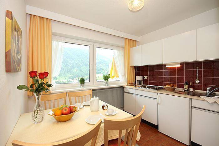 Ganze Ferienwohnung, Apartment "4" - Hohes Licht - Wohnschlafraum in Riezlern, Mittelberg