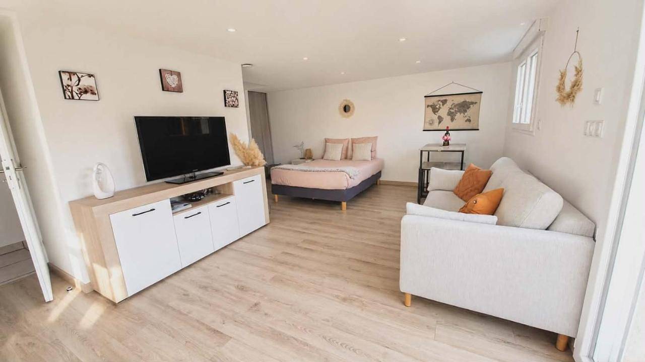 Appartement entier, Le studio du Doux in Tournon-sur-Rhône, Région de Tournon-sur-Rhône