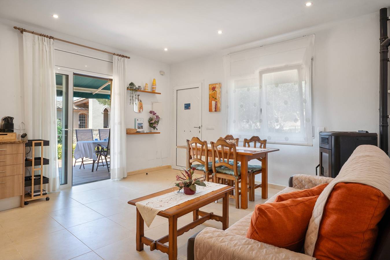 Holiday Home 'Can Sais' with Mountain View, Wi-Fi and Air Conditioning in els Masos de Pals, Pals