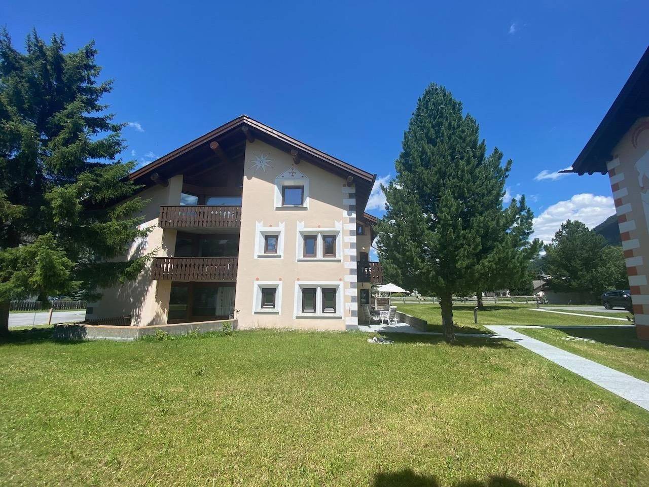 Ganze Wohnung, Sassella 2a in La Punt-Chamues-ch, Sankt Moritz