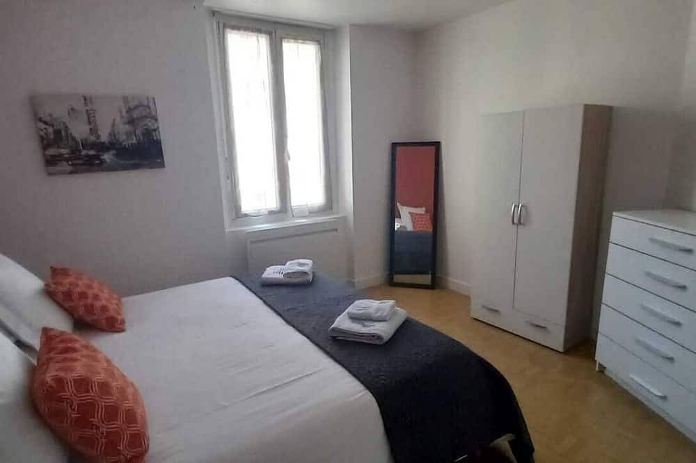 Entire apartment, Joli Appartement Avec 2 Chambres in Périgueux, Périgord Blanc