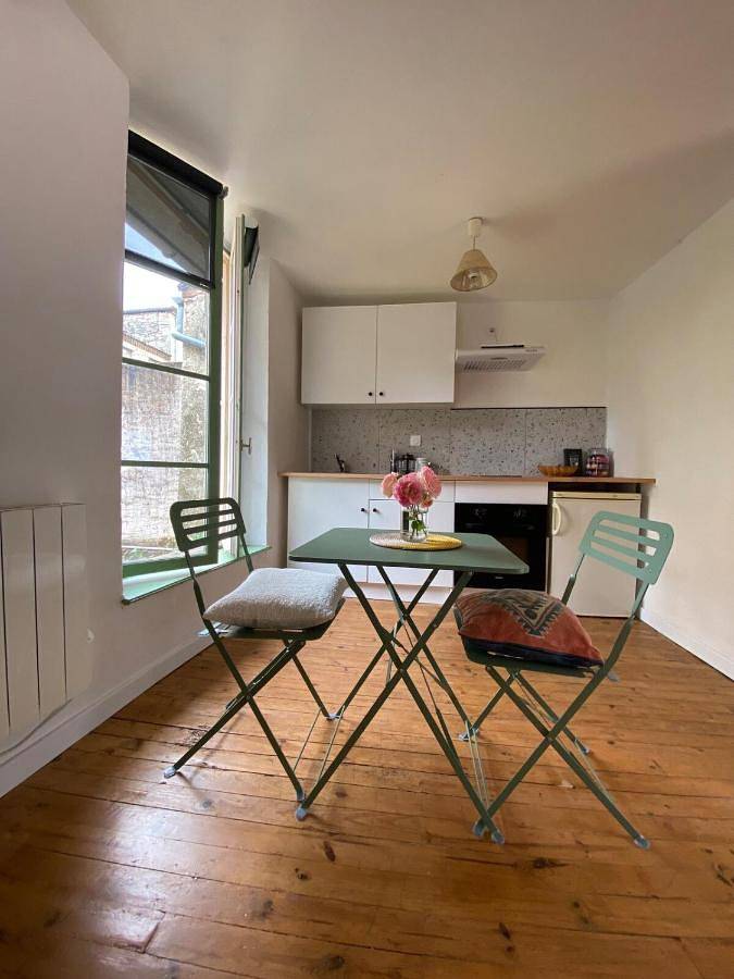 Gîte pour 3 personnes, avec jardin et piscine dans Thermes de Lectoure - 4